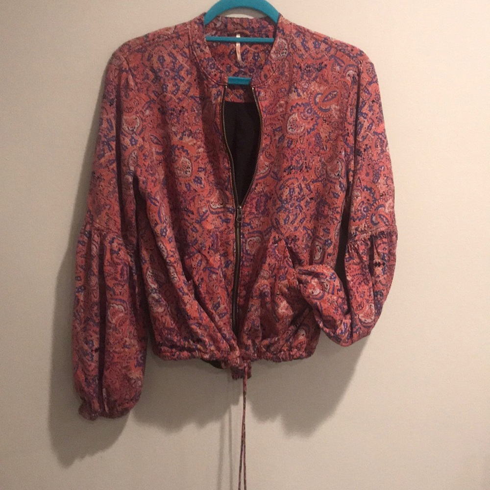 Free People lightweight lined bomber style jacket - Picture 3 of 7